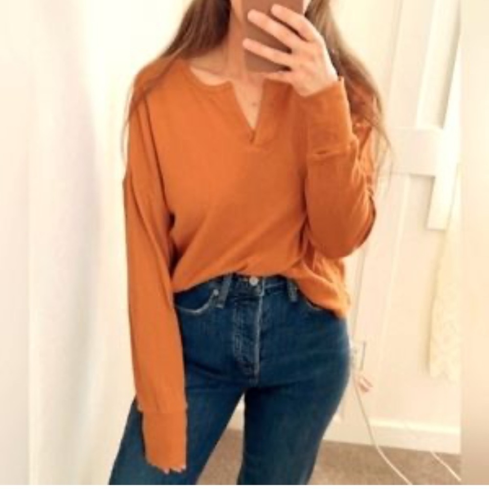 CAbi V-Neck Textured Waffle Thermal Boxy Long Sleeve Crop Top Style #4369 M